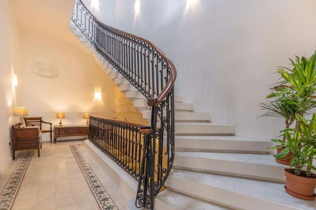 Spacious 4-Bedrooms Townhouse In Tas-Sliema Eksteriør billede