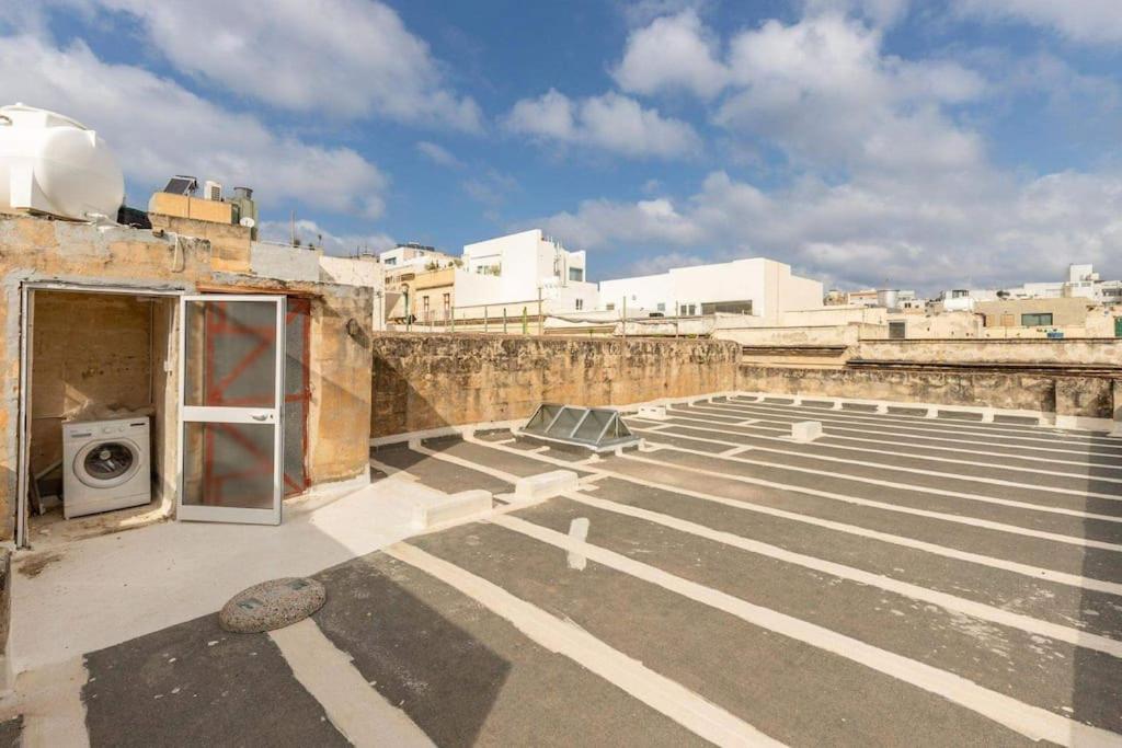 Spacious 4-Bedrooms Townhouse In Tas-Sliema Eksteriør billede