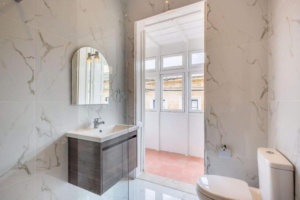 Spacious 4-Bedrooms Townhouse In Tas-Sliema Eksteriør billede
