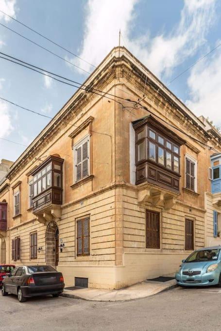 Spacious 4-Bedrooms Townhouse In Tas-Sliema Eksteriør billede