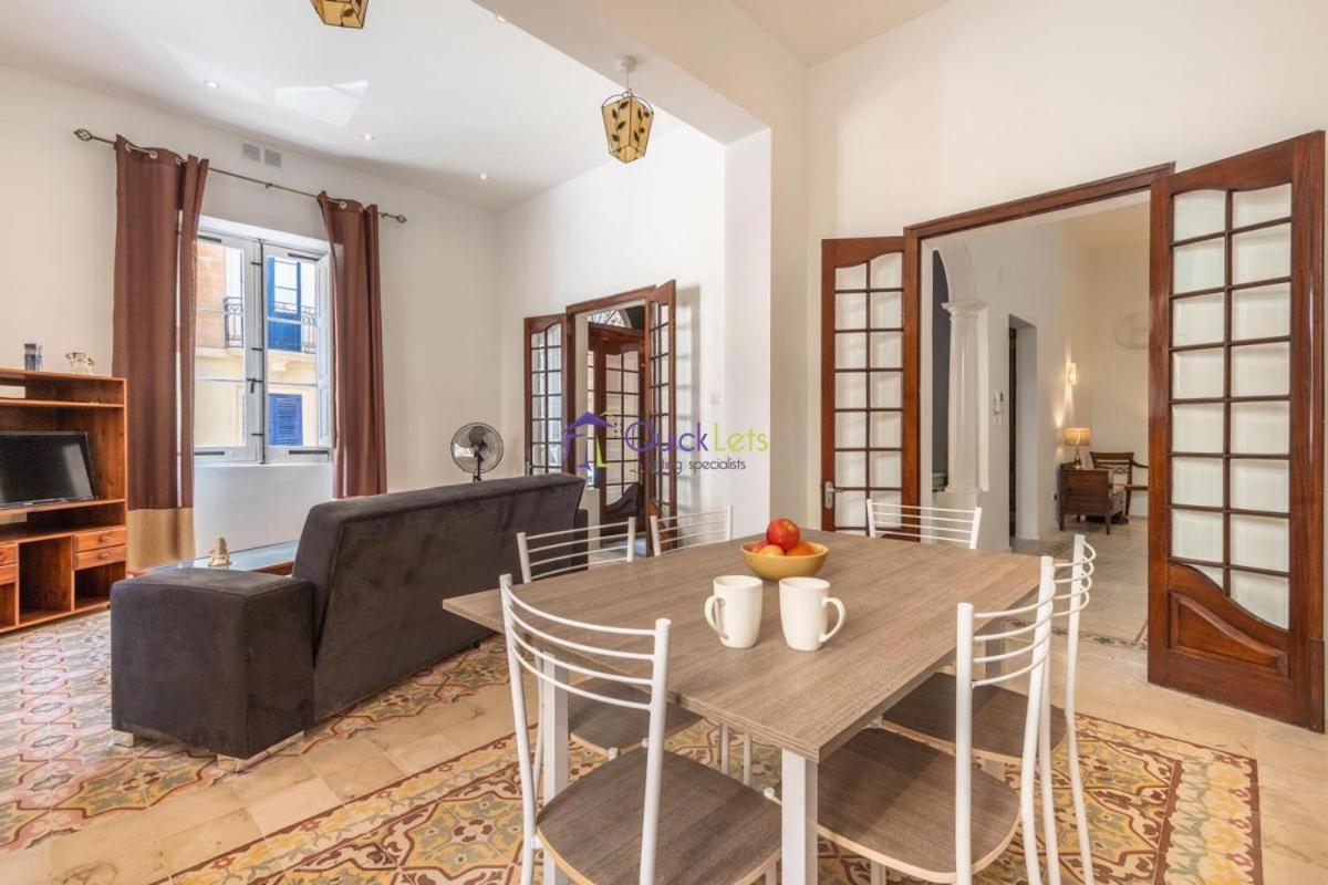 Spacious 4-Bedrooms Townhouse In Tas-Sliema Eksteriør billede